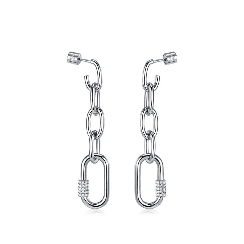 Shining round stud earrings