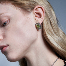 Load image into Gallery viewer, Overflowing love jewel earrings
