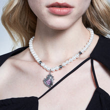 Load image into Gallery viewer, Ripples Gem Heart Pearl Necklaces
