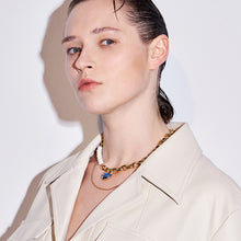 Load image into Gallery viewer, Drip-glazed white turquoise stitching necklace
