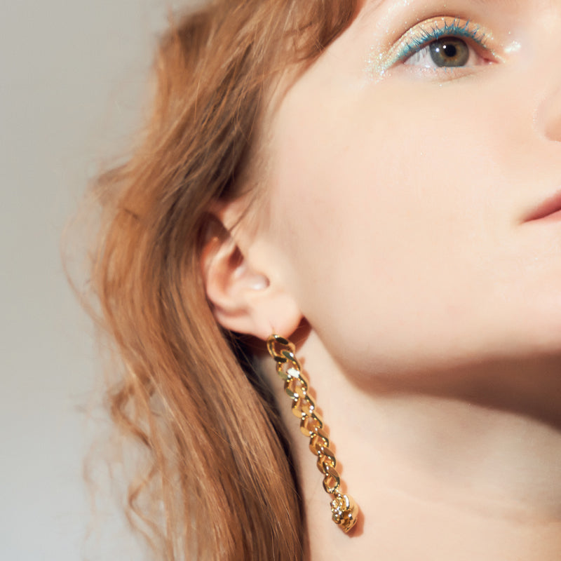 Boucles d'oreilles chaîne roses