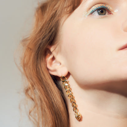 Boucles d'oreilles chaîne roses