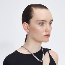 Load image into Gallery viewer, Irregular Heart Gem base earring
