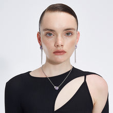 Load image into Gallery viewer, Irregular diamond necklace with a small chain
